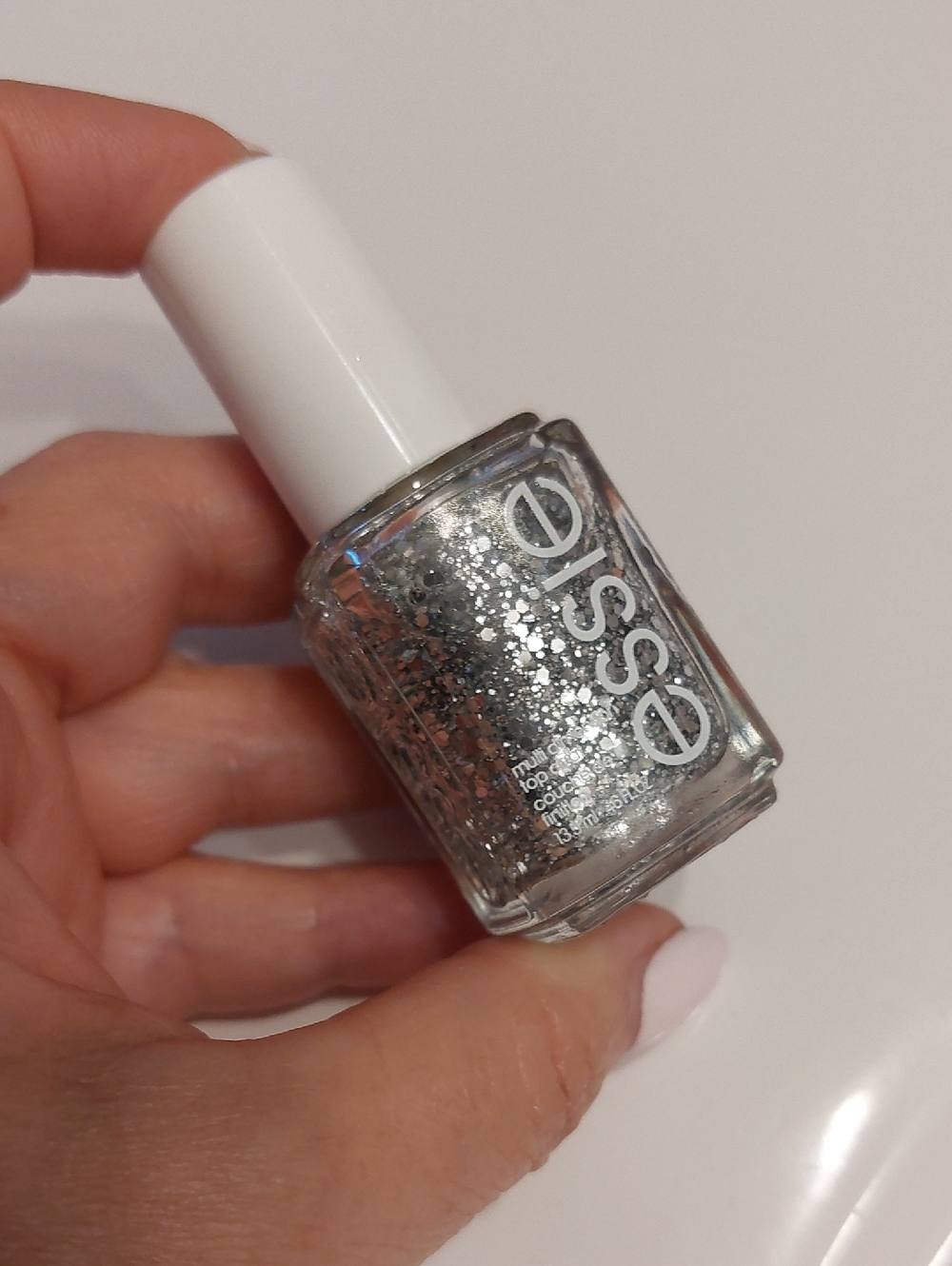 🌸5/$25 Essie Silver Glitter Sparkle Nailpolish